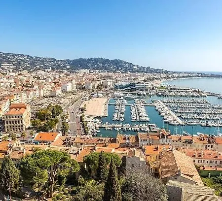 Suquet Avec Parking *